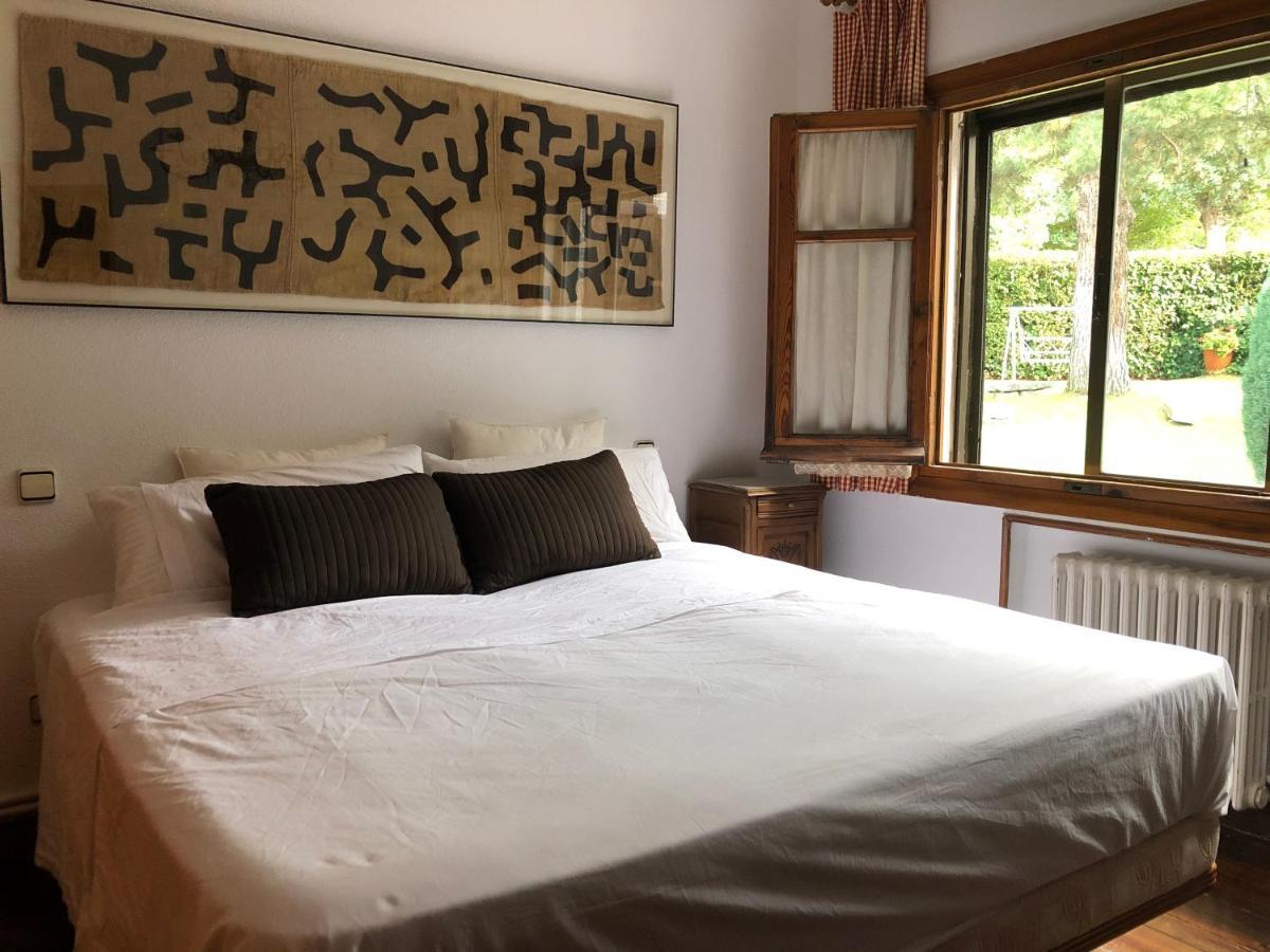 Villa Aurelia - Casa De Campo Con Jardin Y Piscina Entre Madrid Y Segovia Ortigosa del Monte Bagian luar foto