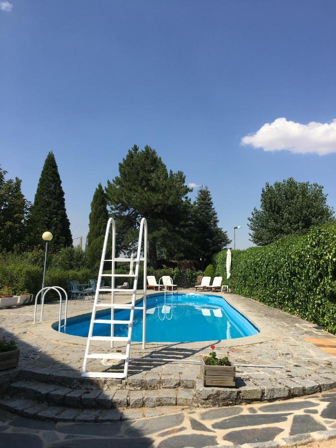 Villa Aurelia - Casa De Campo Con Jardin Y Piscina Entre Madrid Y Segovia Ortigosa del Monte Bagian luar foto